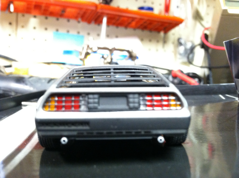 Illustration for article titled Minichamps Delorean Dmc-12